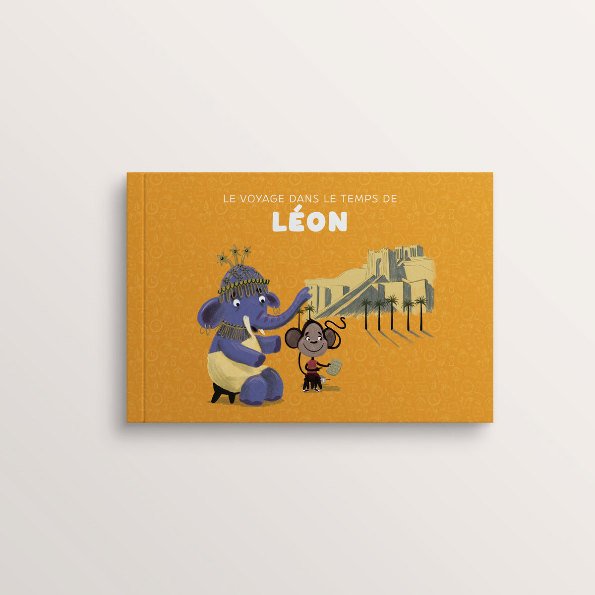 Livre personnalisé enfant Le Voyage dans le temps – Tome 1 – illustration de Nabu, couverture orange – Zebrabook